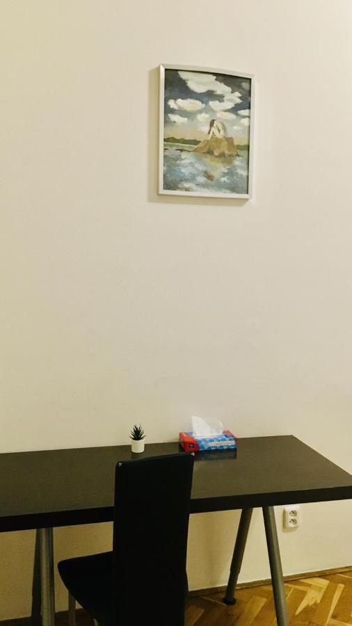 Apartment In Square 2 *